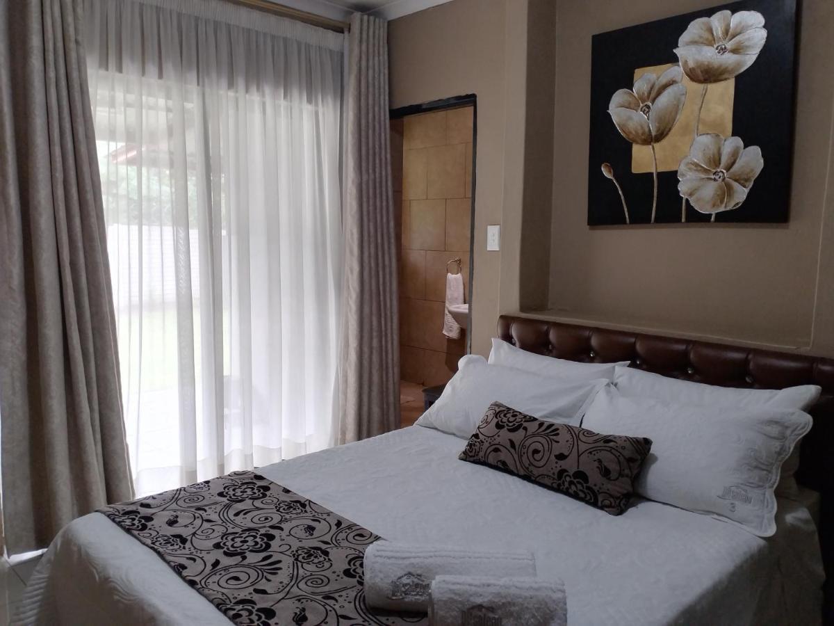 Ditsaleng Bed And Breakfast Vanderbijlpark Luaran gambar